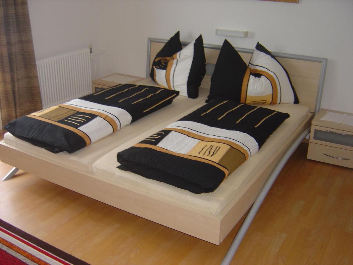 Haus Alpenblick Apartment Wenns Room photo